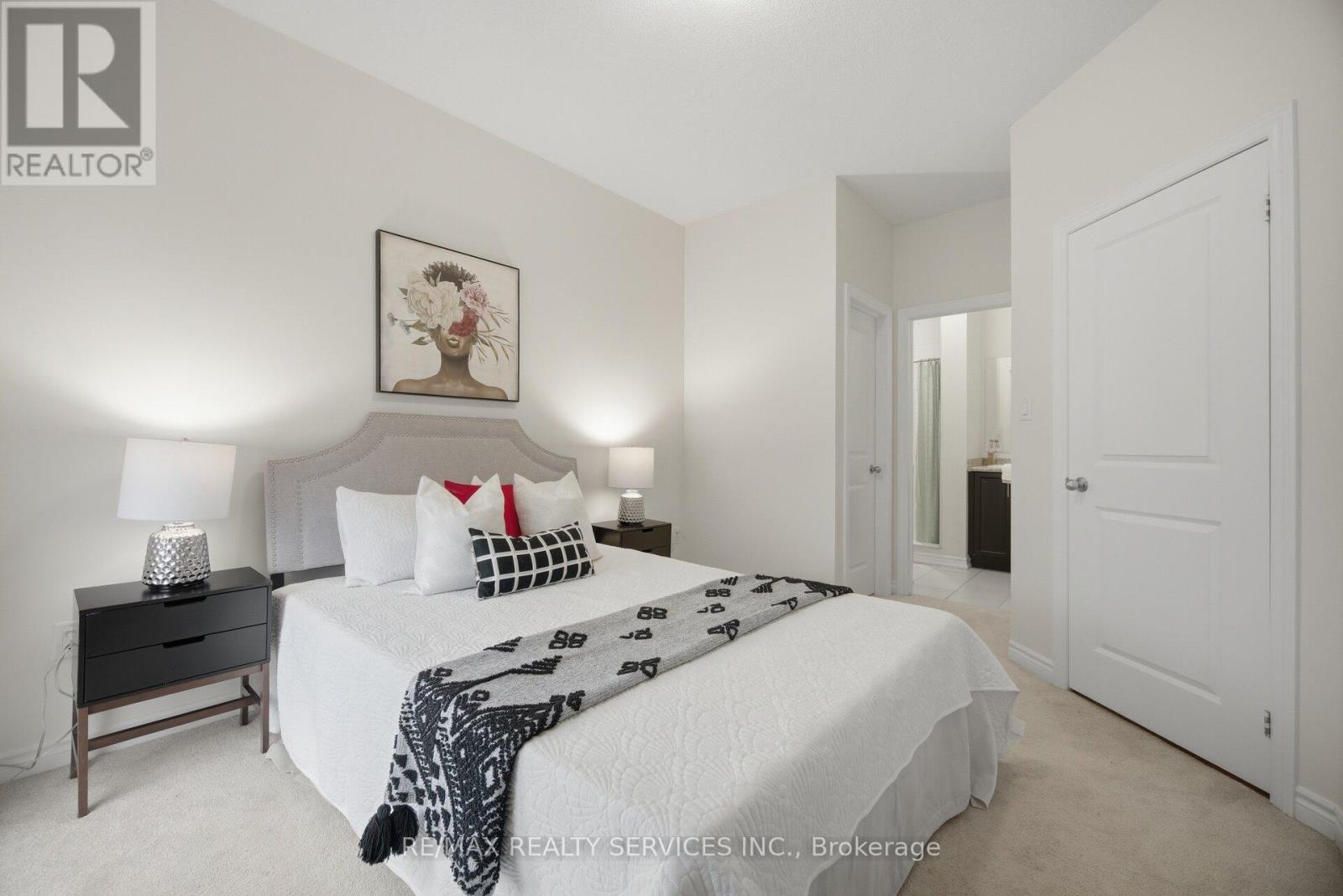 68 Donald Ficht Crescent, Brampton, Ontario  L7A 5H7 - Photo 37 - W13071738