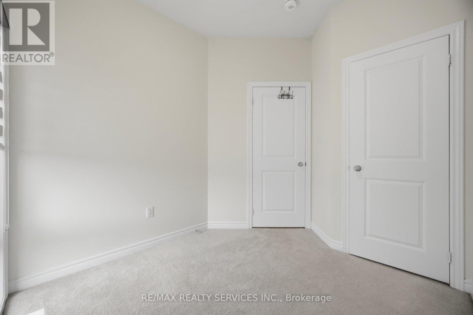 68 Donald Ficht Crescent, Brampton, Ontario  L7A 5H7 - Photo 45 - W13071738