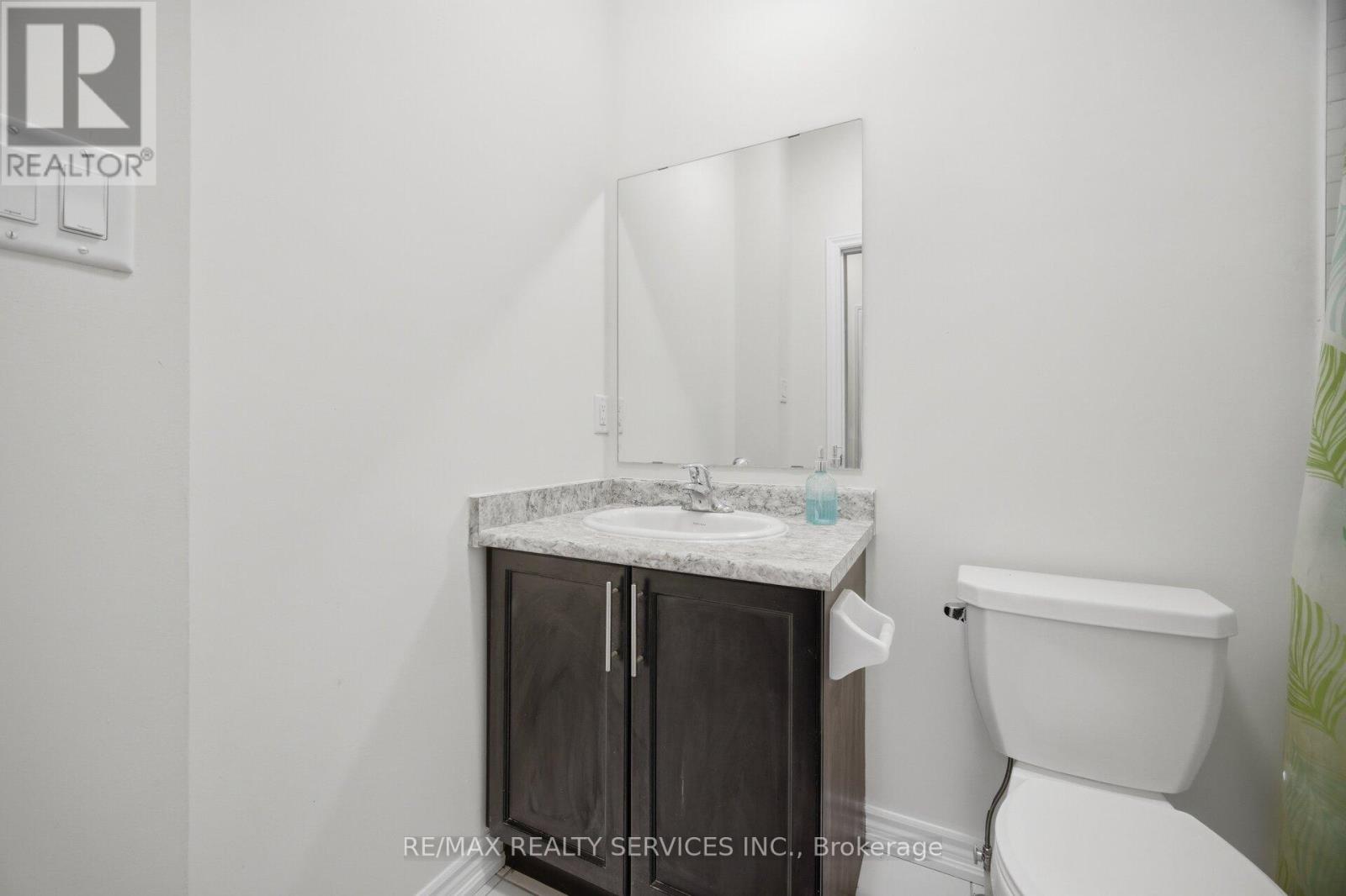 68 Donald Ficht Crescent, Brampton, Ontario  L7A 5H7 - Photo 46 - W13071738