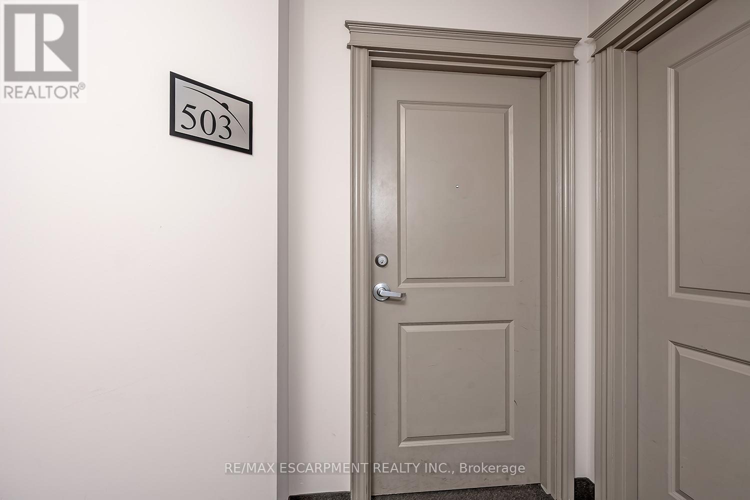 503 - 396 Plains Road E, Burlington, Ontario  L7T 2C8 - Photo 4 - W13071754