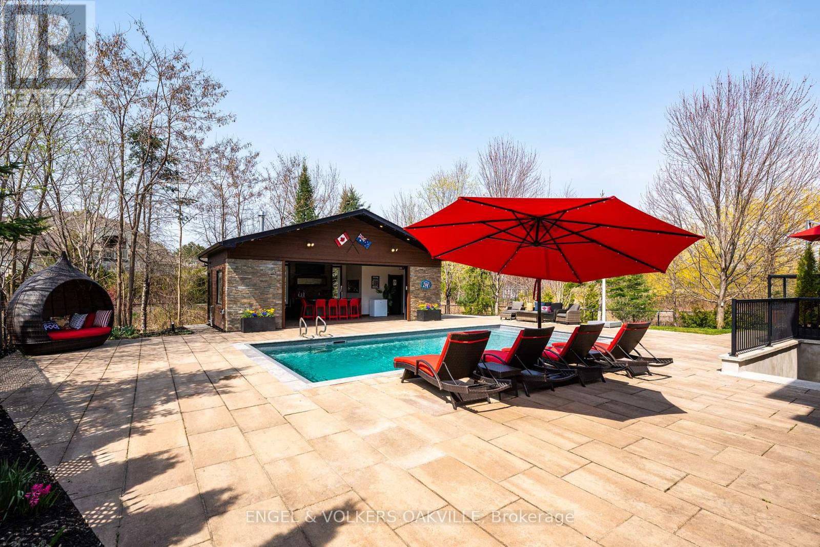 33 Barraclough Boulevard, Halton Hills, Ontario  L7G 0E8 - Photo 47 - W13071770