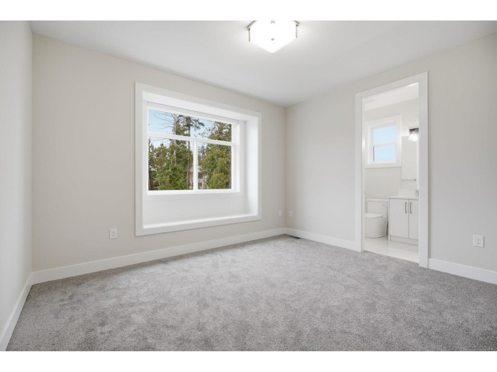 17156 1 Avenue, Surrey, British Columbia  V3Z 9R2 - Photo 11 - R3118353