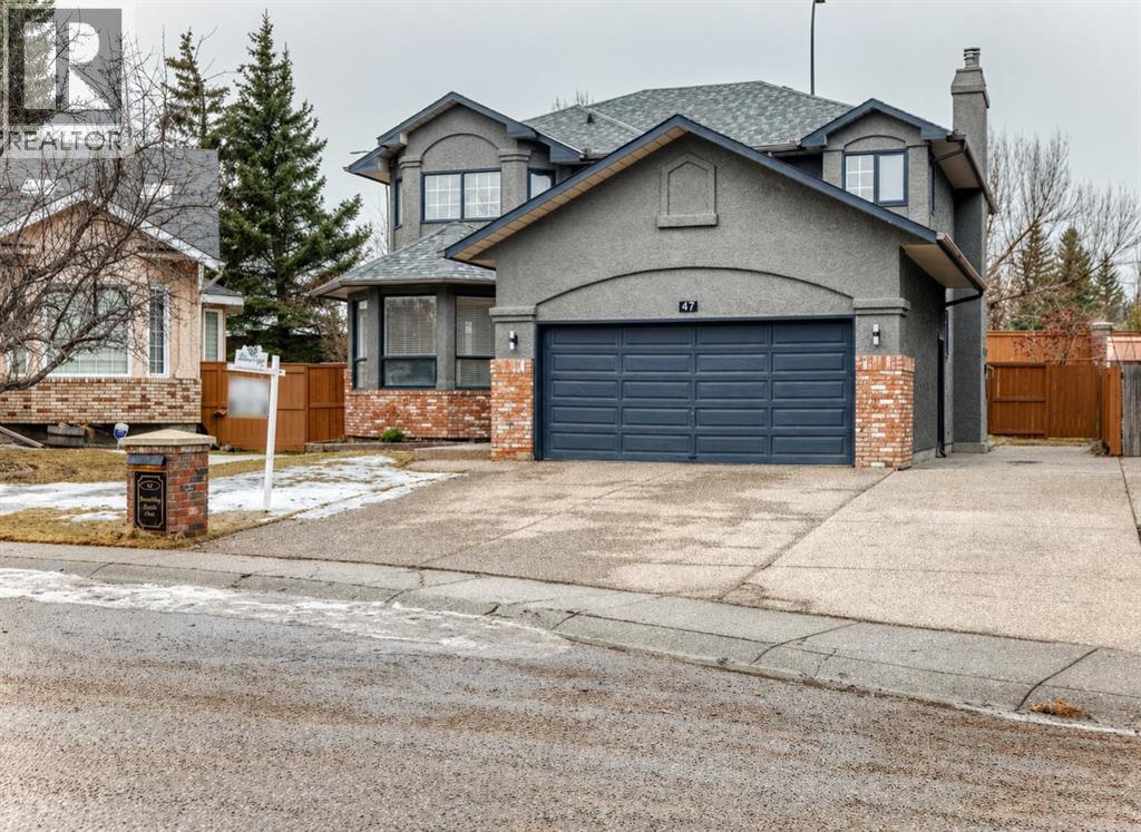 47 Canterbury Court SW, Calgary, Alberta  T2W 6C2 - Photo 2 - A2305514