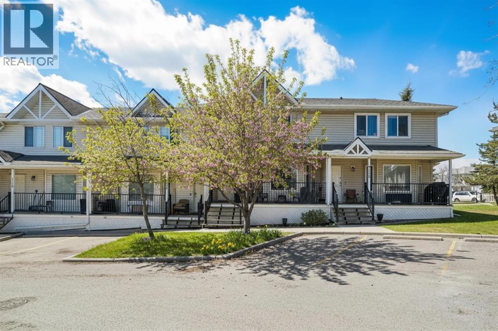 112, 950 Arbour Lake Road NW, Calgary, Alberta  T3G 5B3 - Photo 1 - A2306222