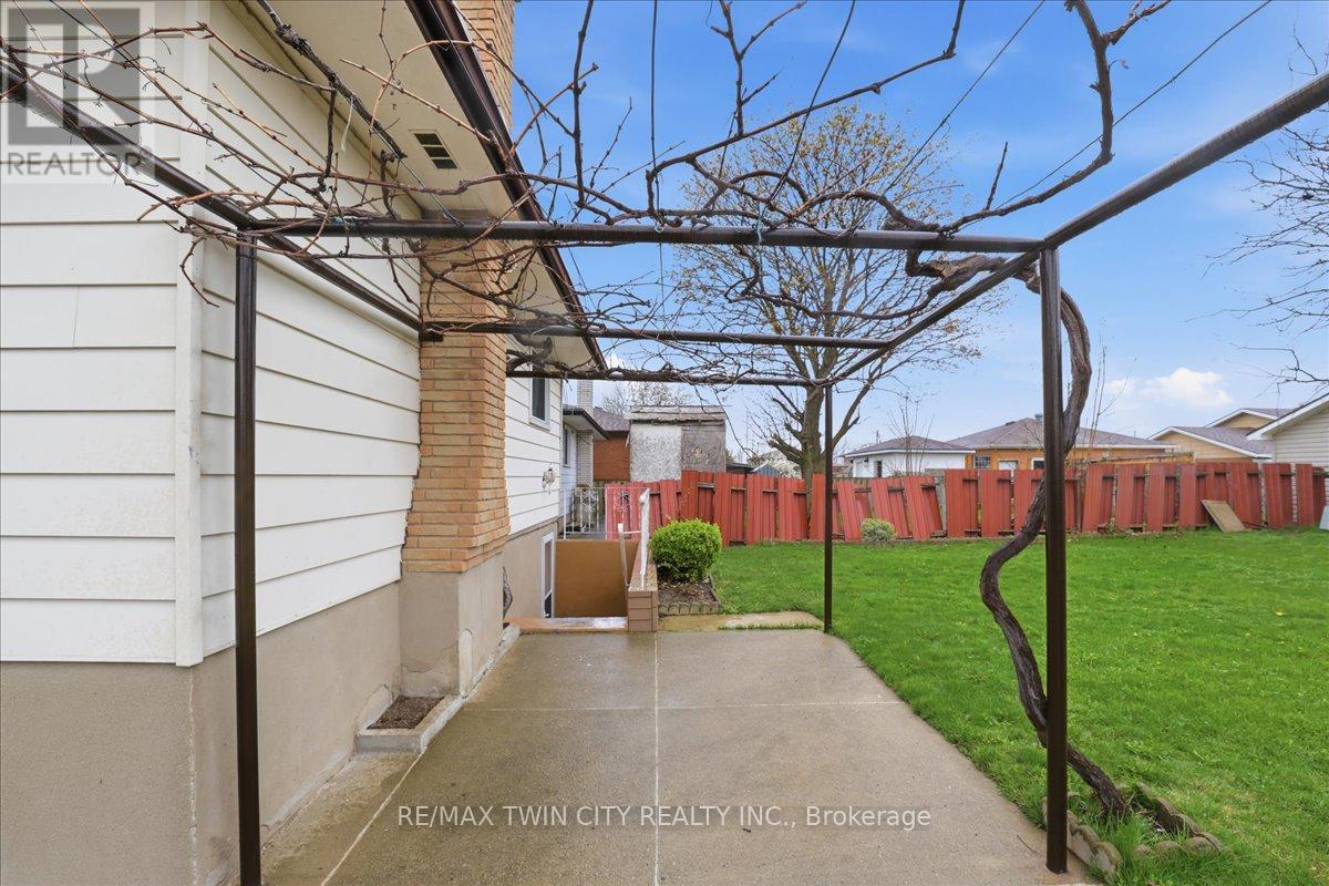 43 Faial Road, Cambridge, Ontario  N1R 6Y1 - Photo 31 - X13071572