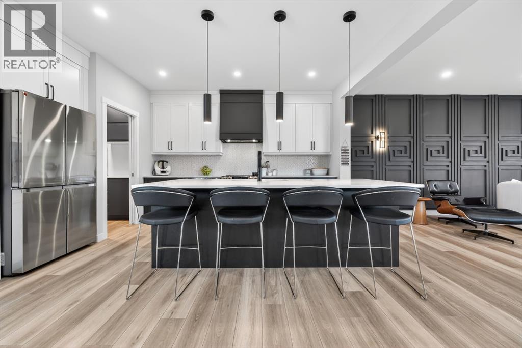 11 Cranbrook Gardens SE, Calgary, Alberta  T3M 2X5 - Photo 6 - A2307023