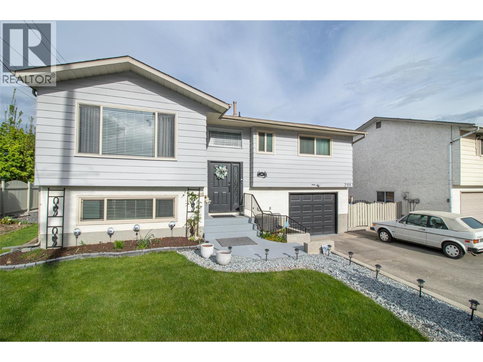 2111 Wilkinson Street, Kelowna, British Columbia