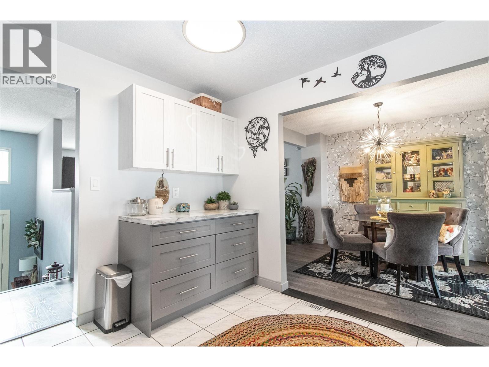 2111 Wilkinson Street, Kelowna, British Columbia  V1Y 4A1 - Photo 15 - 10385509