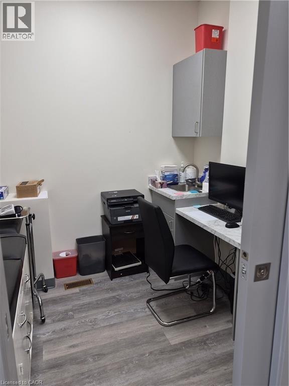 595 Barton Street E Unit# 4, Hamilton, Ontario  L8L 2Z6 - Photo 7 - 40826330