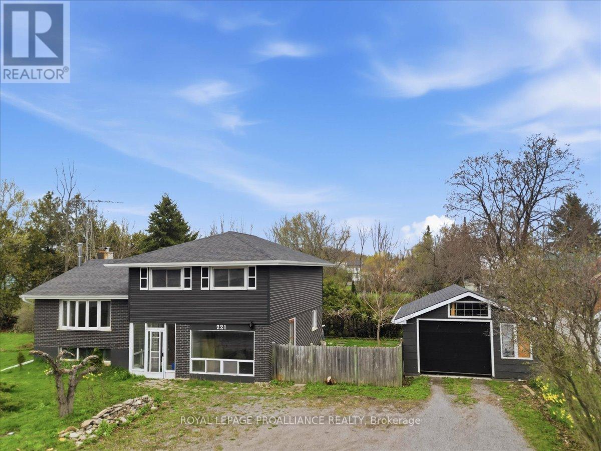221 Albert Lane, Trent Hills, Ontario  K0L 1L0 - Photo 3 - X13071884