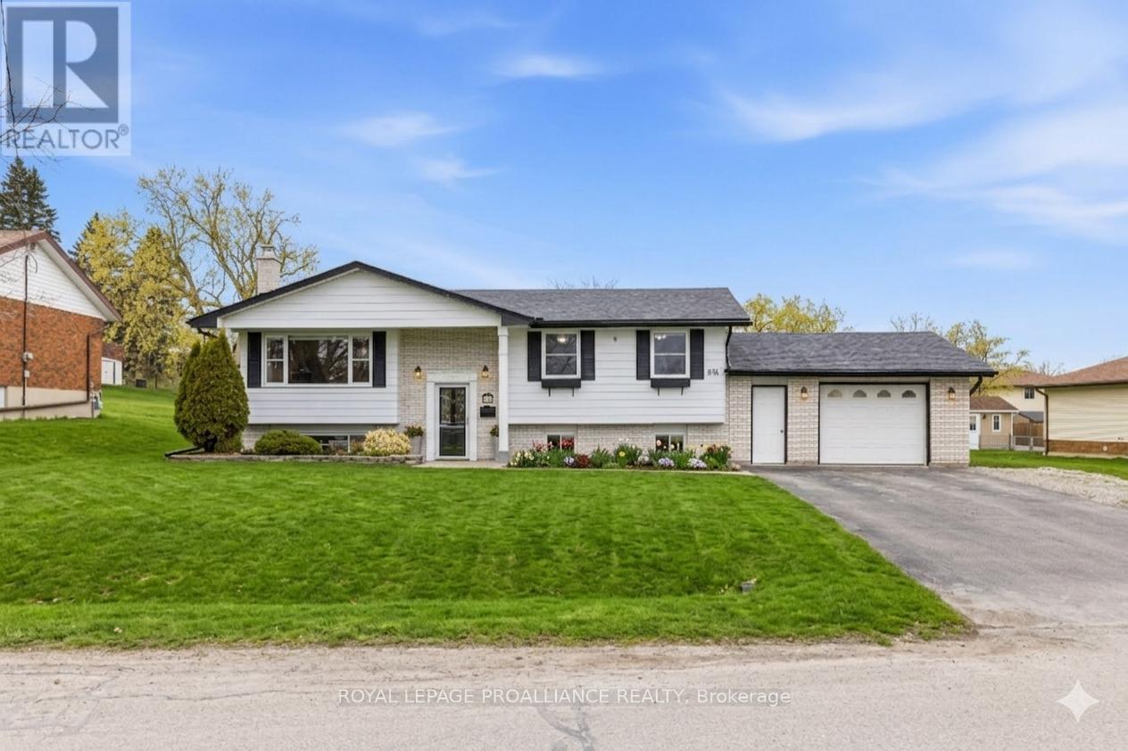 836 Stewart Drive, Peterborough, Ontario  K9J 7R4 - Photo 1 - X13071954