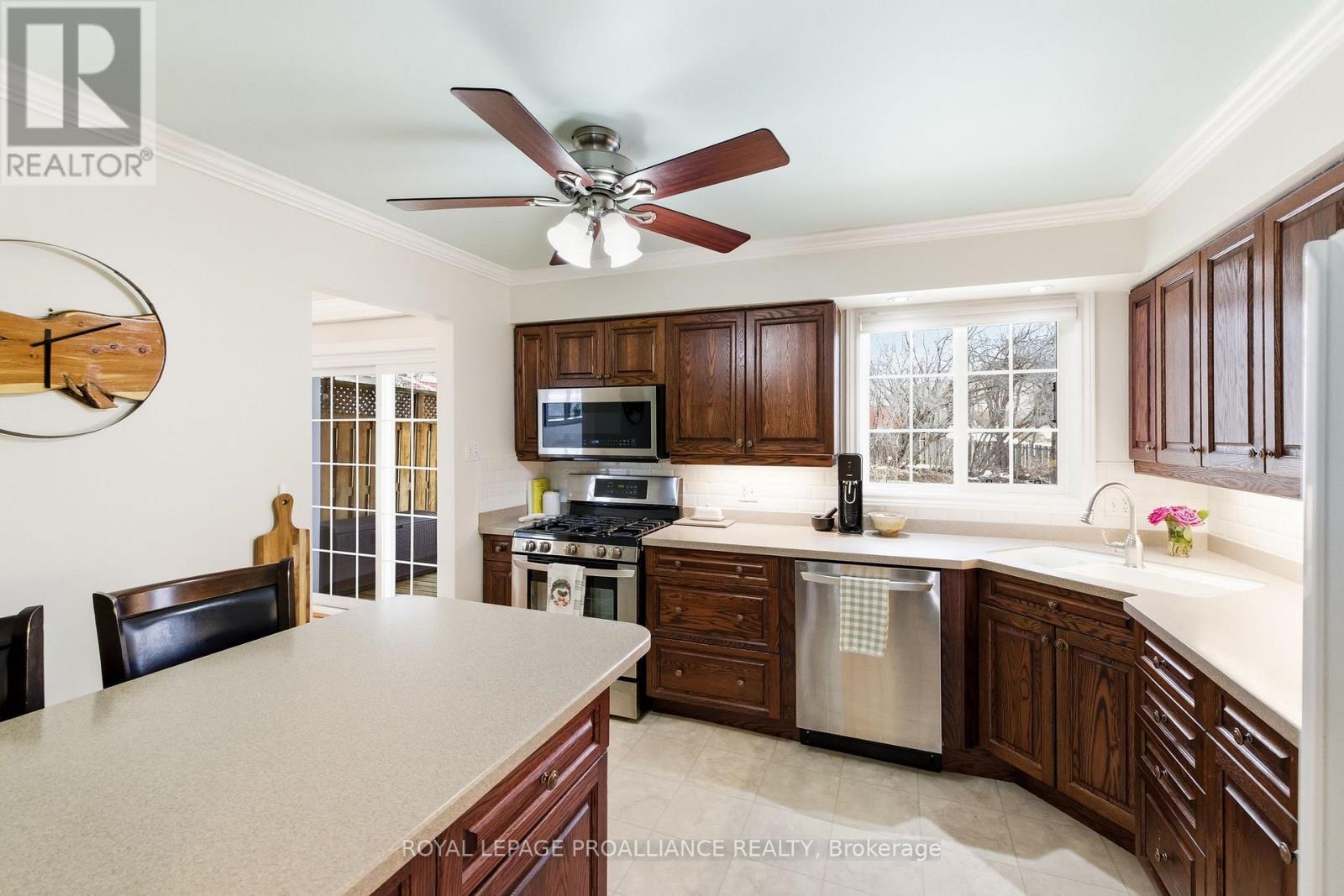 836 Stewart Drive, Peterborough, Ontario  K9J 7R4 - Photo 16 - X13071954