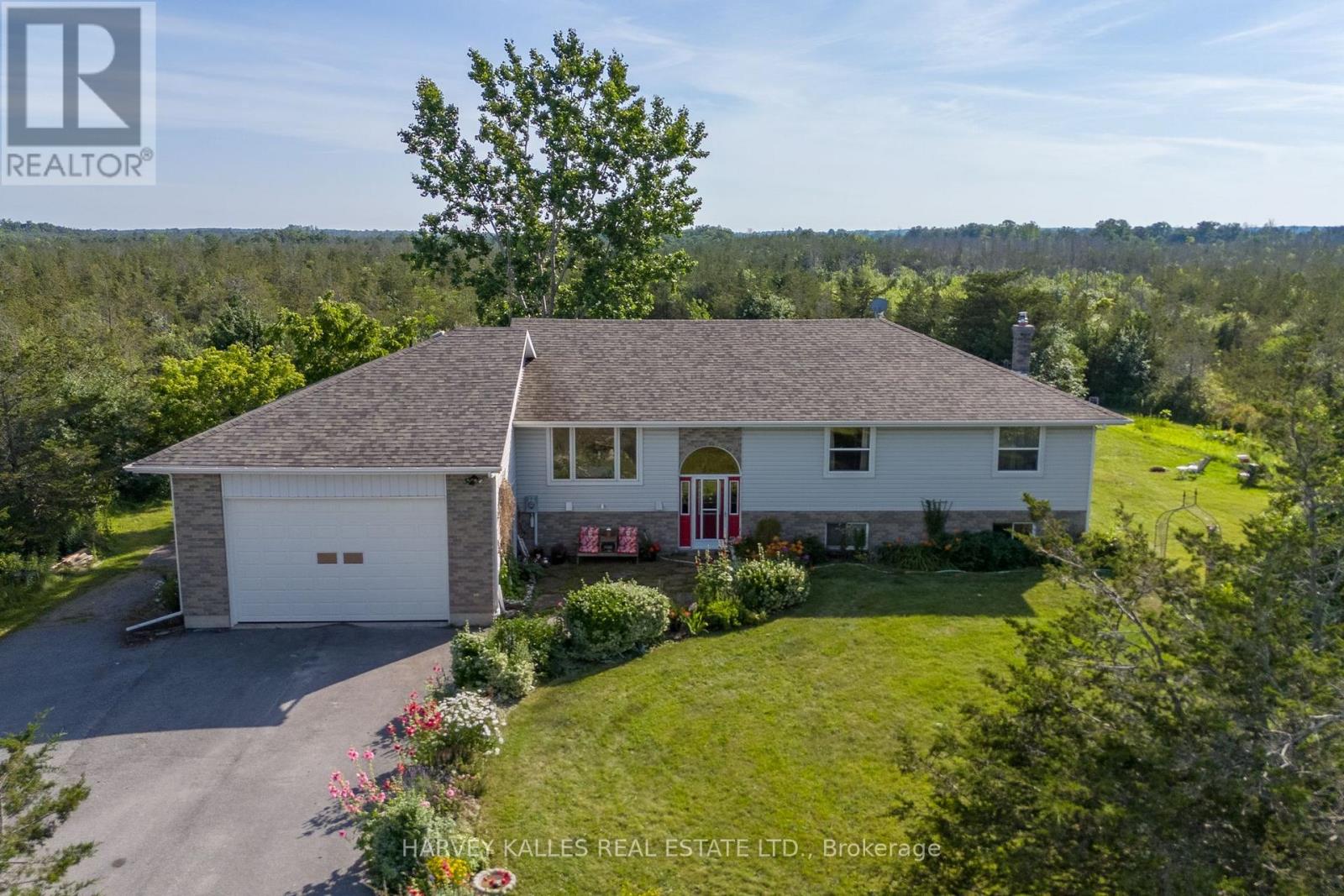 3470 County Rd 13 Road, Prince Edward County, Ontario  K0K 2T0 - Photo 1 - X13071970