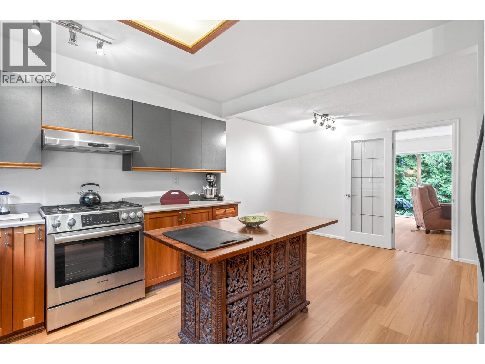 1174 Chateau Place, Port Moody, British Columbia  V3H 1N6 - Photo 10 - R3095318