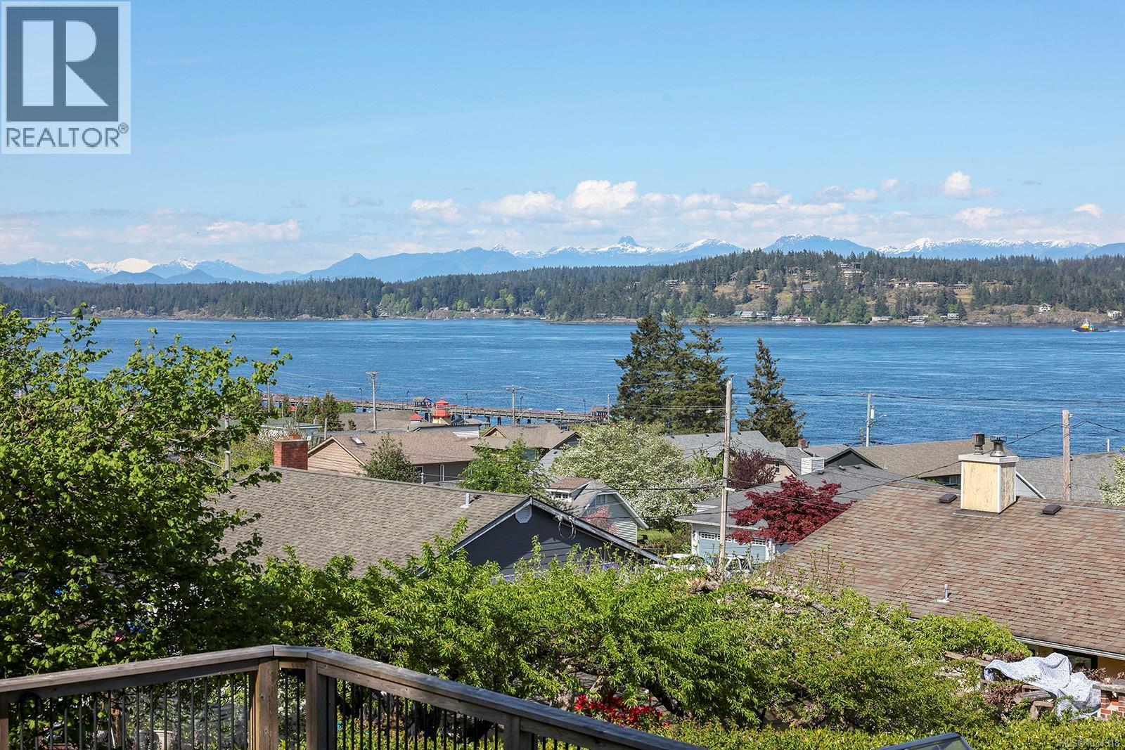 542 Thulin St, Campbell River, British Columbia  V9W 2L1 - Photo 50 - 1034318
