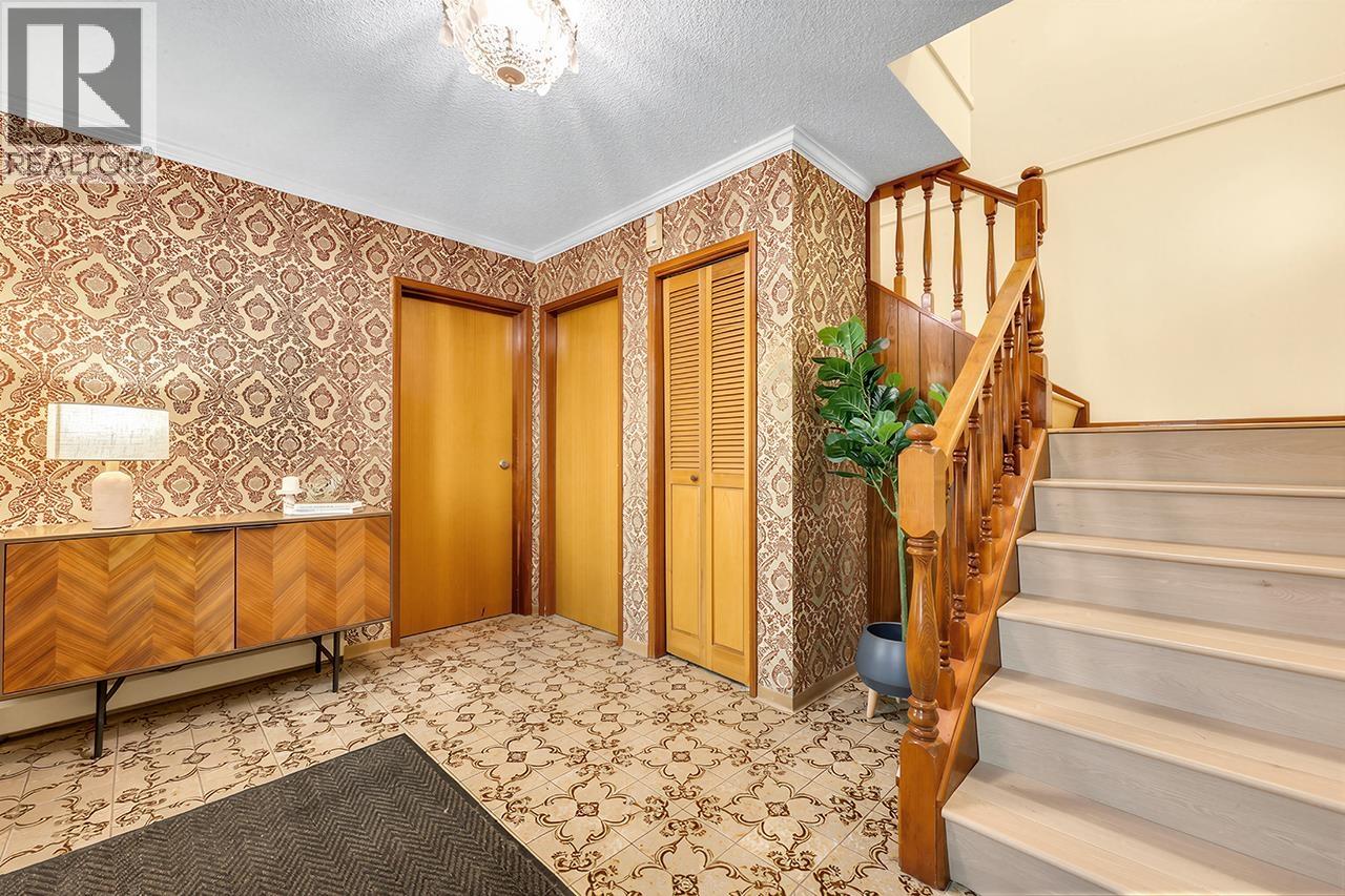 4710 Union Street, Burnaby, British Columbia  V5C 2Y4 - Photo 7 - R3118295