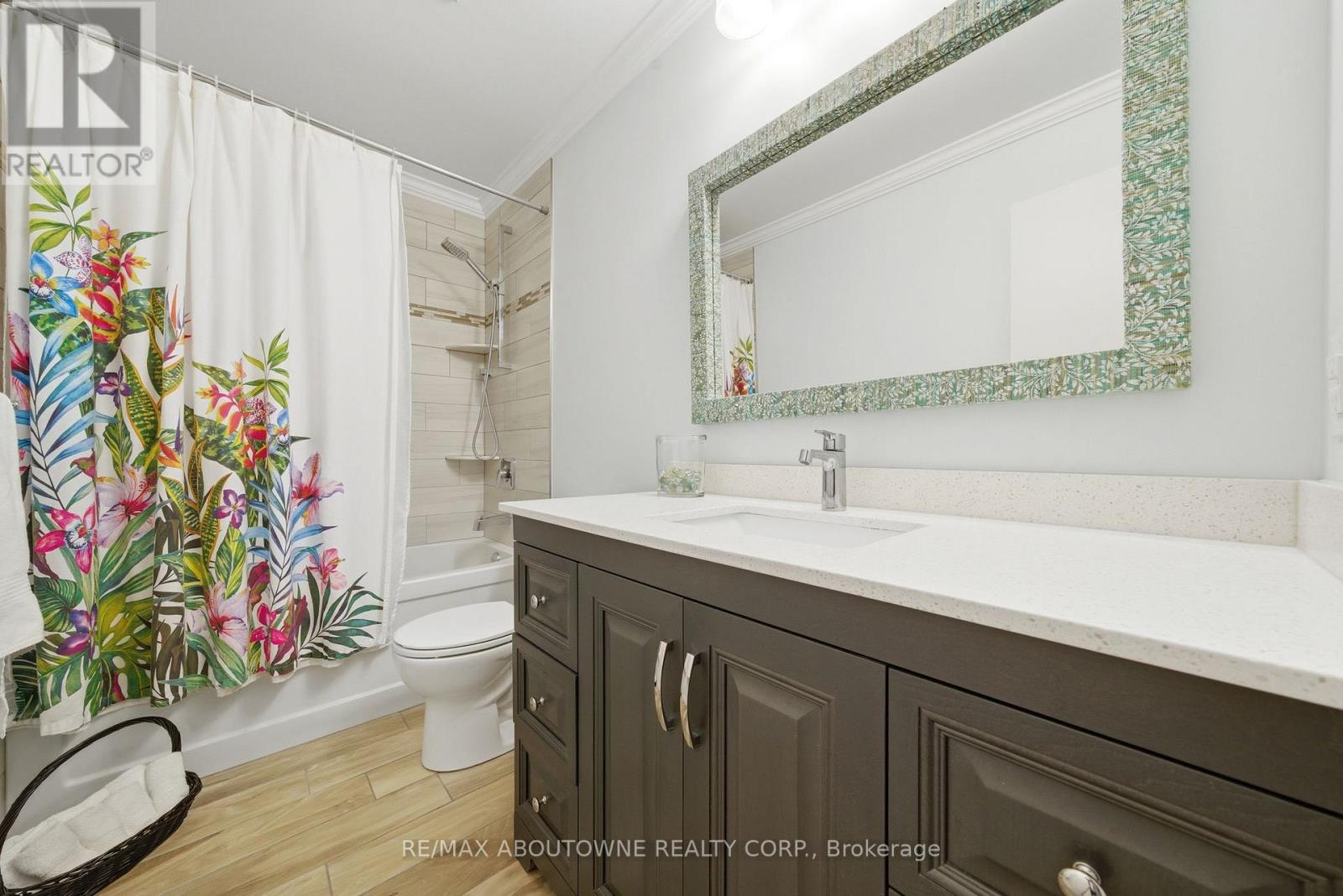 49 - 2301 Cavendish Drive, Burlington, Ontario  L7P 3M3 - Photo 25 - W13071436