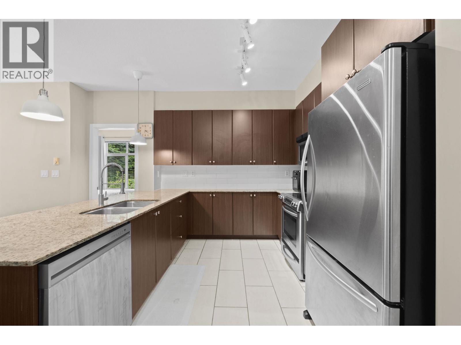209 270 Francis Way, New Westminster, British Columbia  V3L 0C3 - Photo 8 - R3116911