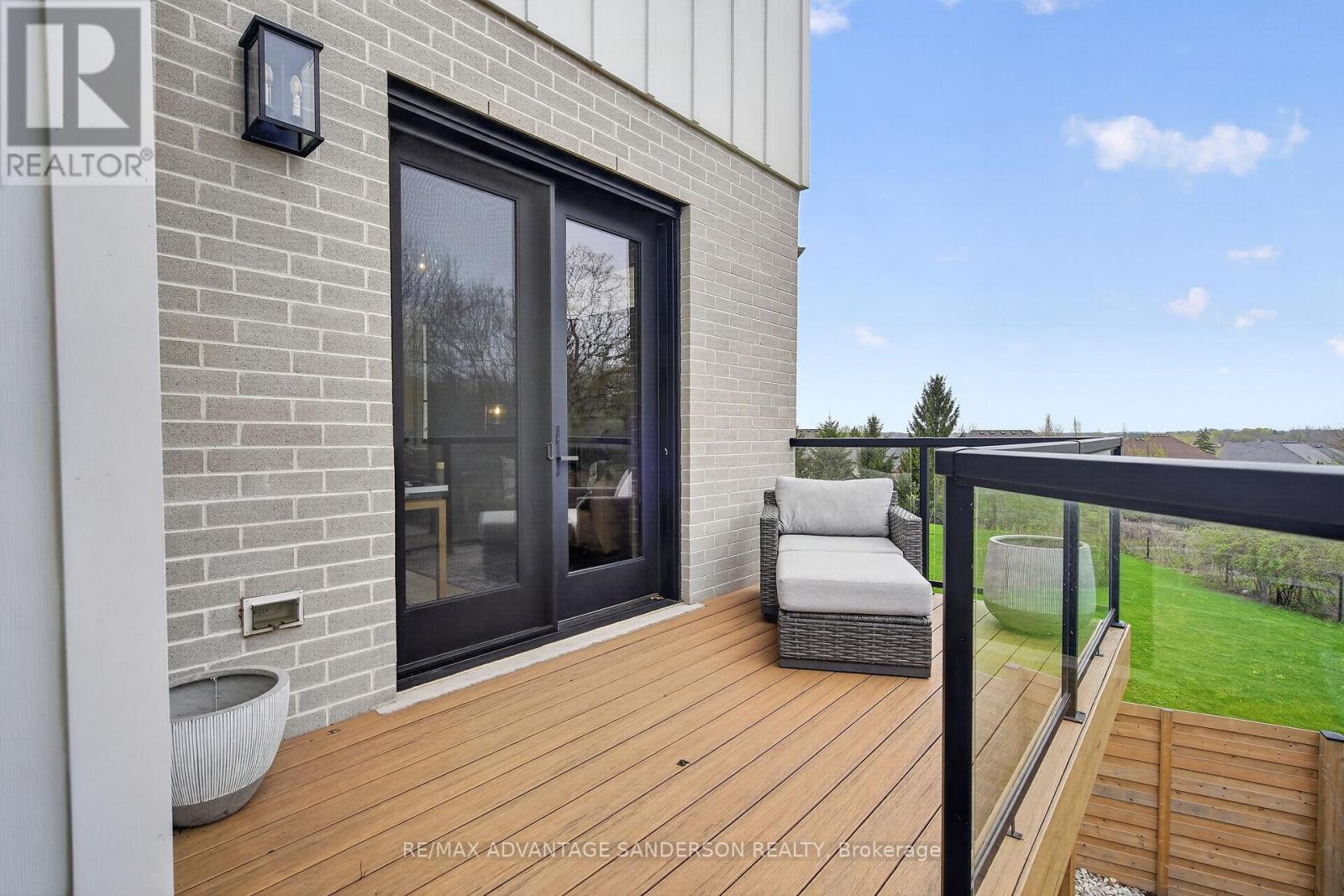 1625 Warbler Woods Walk, London South, Ontario  N6K 0H9 - Photo 15 - X13071850