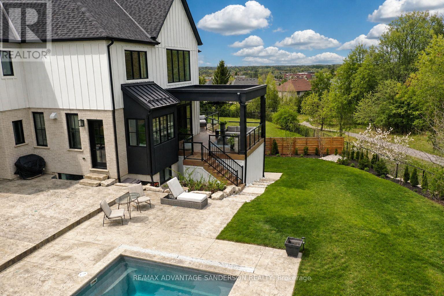 1625 Warbler Woods Walk, London South, Ontario  N6K 0H9 - Photo 4 - X13071850