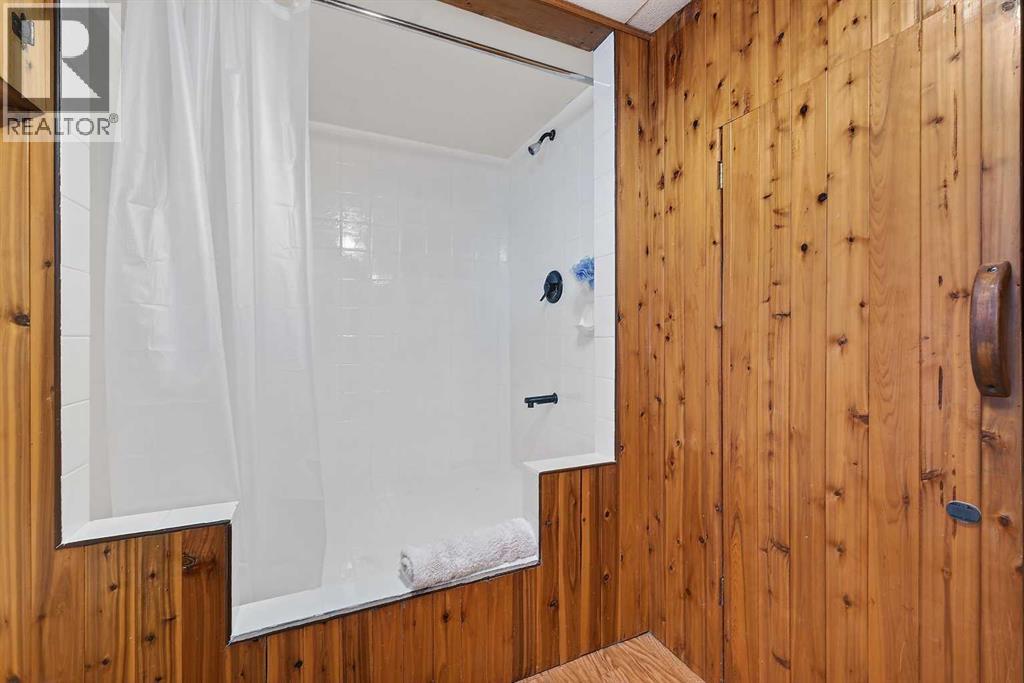 1424 109 Avenue SW, Calgary, Alberta  T2W 0C7 - Photo 28 - A2301663