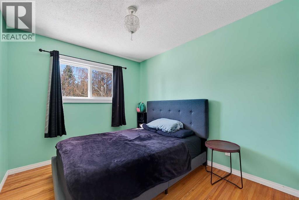 1424 109 Avenue SW, Calgary, Alberta  T2W 0C7 - Photo 18 - A2301663