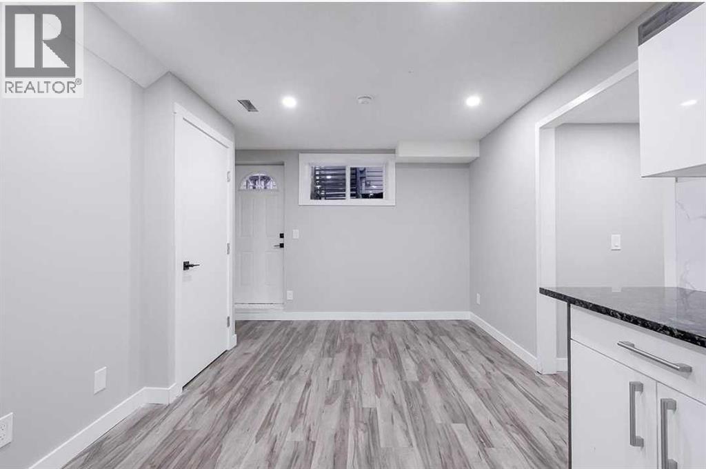 6923 Laguna Way Ne, Calgary, Alberta  T1Y 6W2 - Photo 9 - A2304304