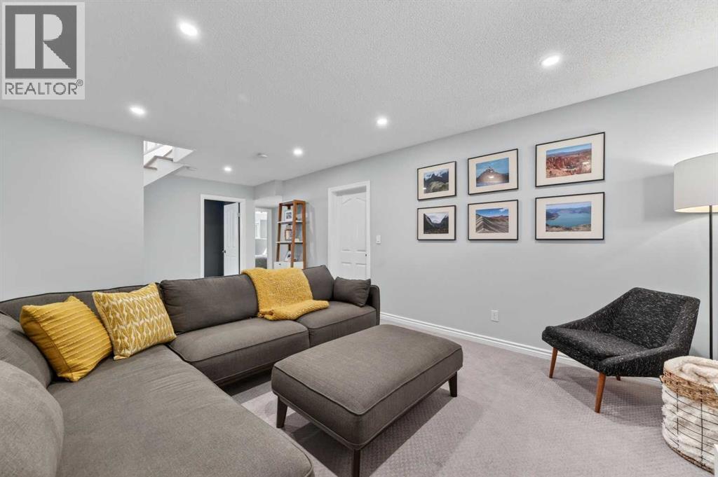 3516 Lakeside Crescent SW, Calgary, Alberta  T3E 6A6 - Photo 32 - A2306432