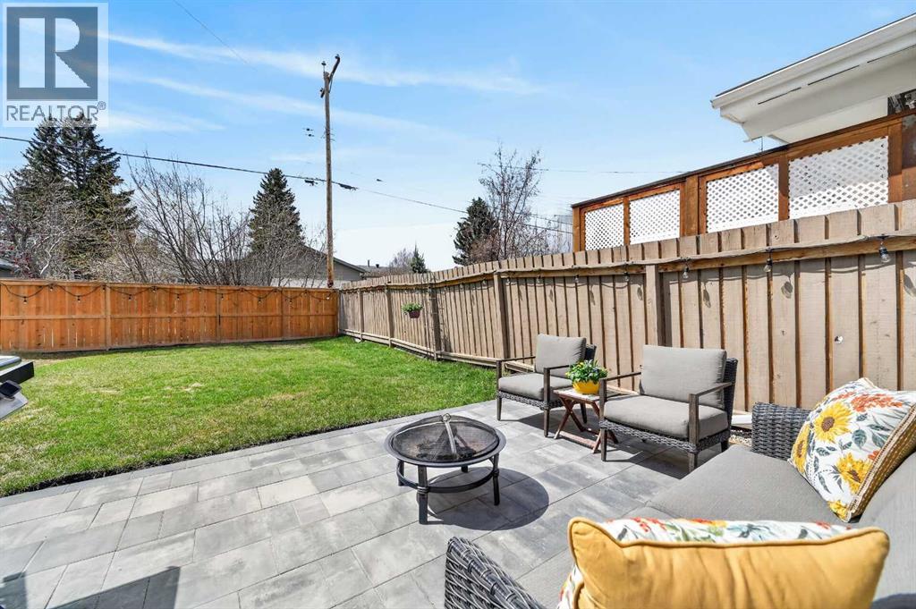 3516 Lakeside Crescent SW, Calgary, Alberta  T3E 6A6 - Photo 39 - A2306432
