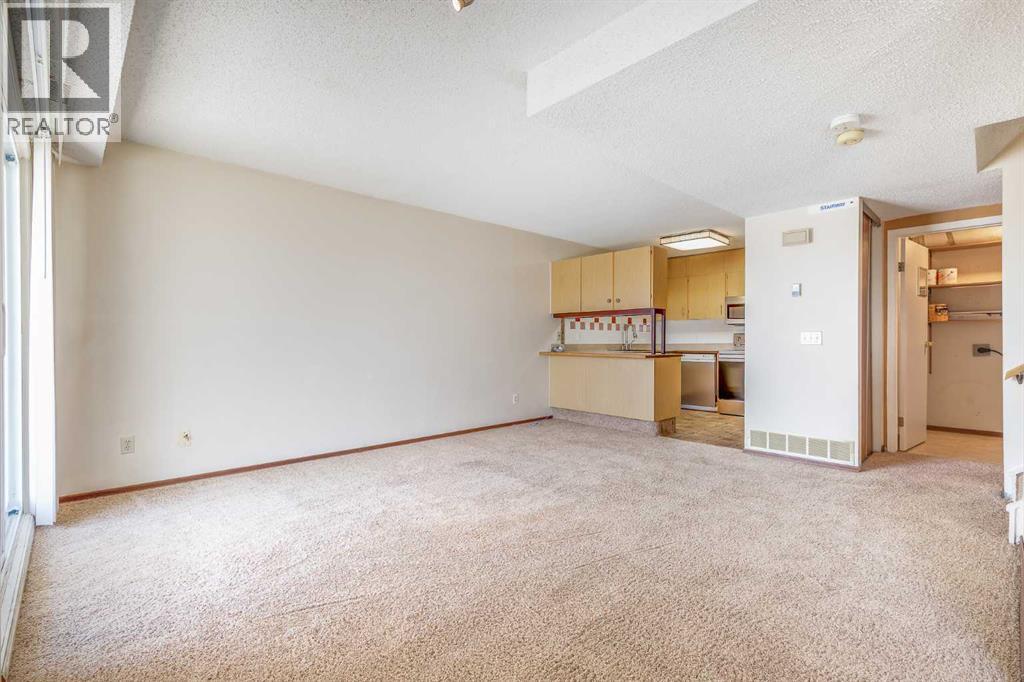 65, 3705 Fonda Way SE, Calgary, Alberta  T2A 6G9 - Photo 9 - A2306896