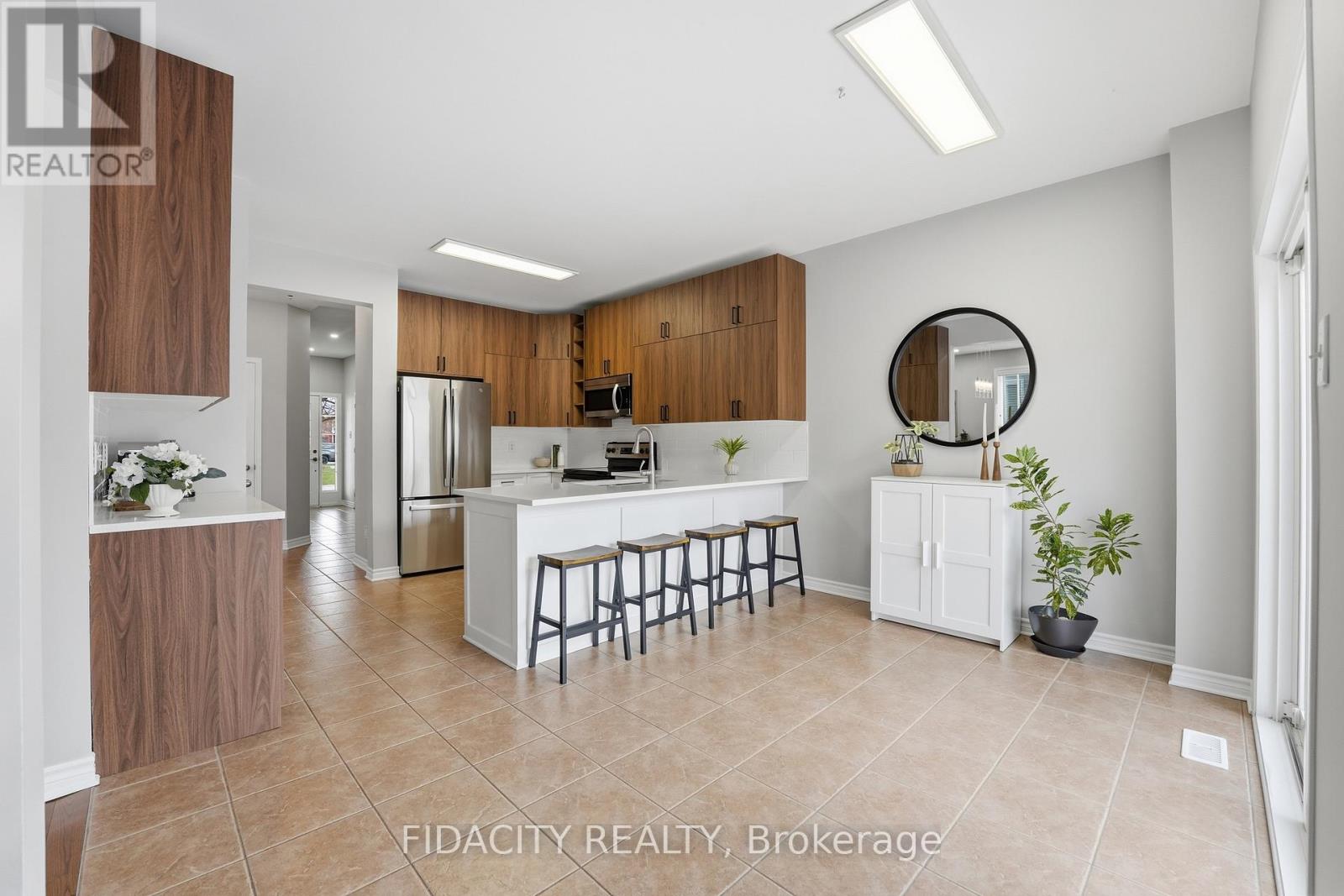 78 Black Bear Way, Ottawa, Ontario  K2S 2G7 - Photo 14 - X13071932