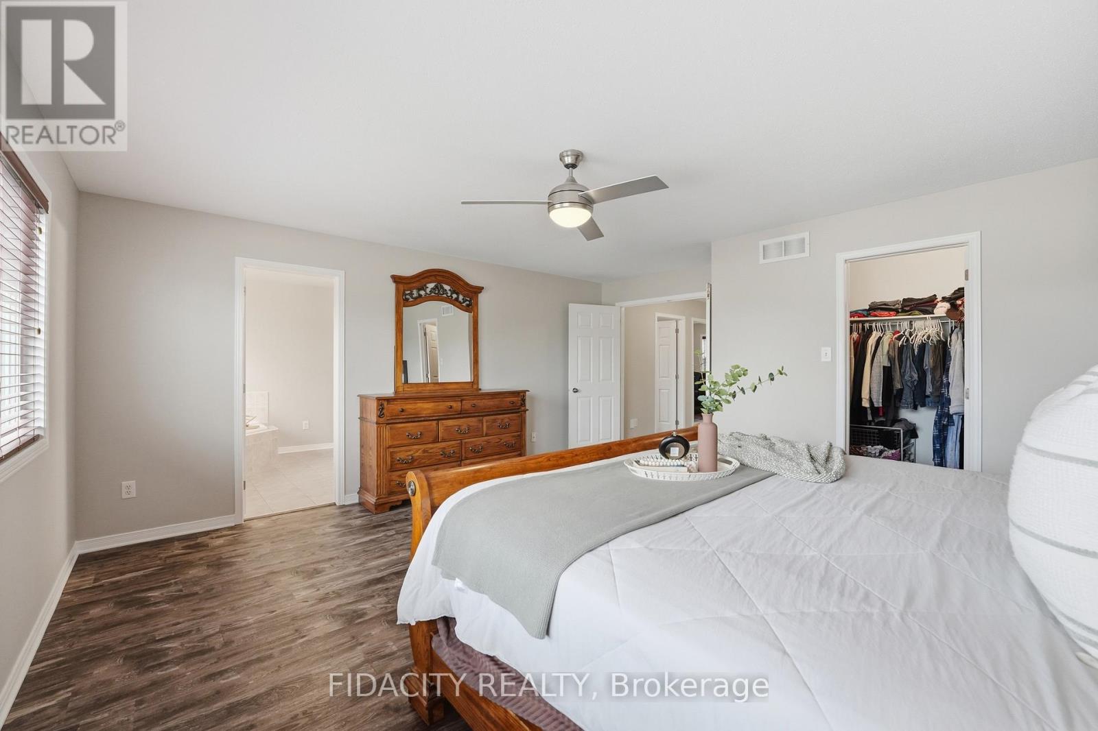 78 Black Bear Way, Ottawa, Ontario  K2S 2G7 - Photo 25 - X13071932