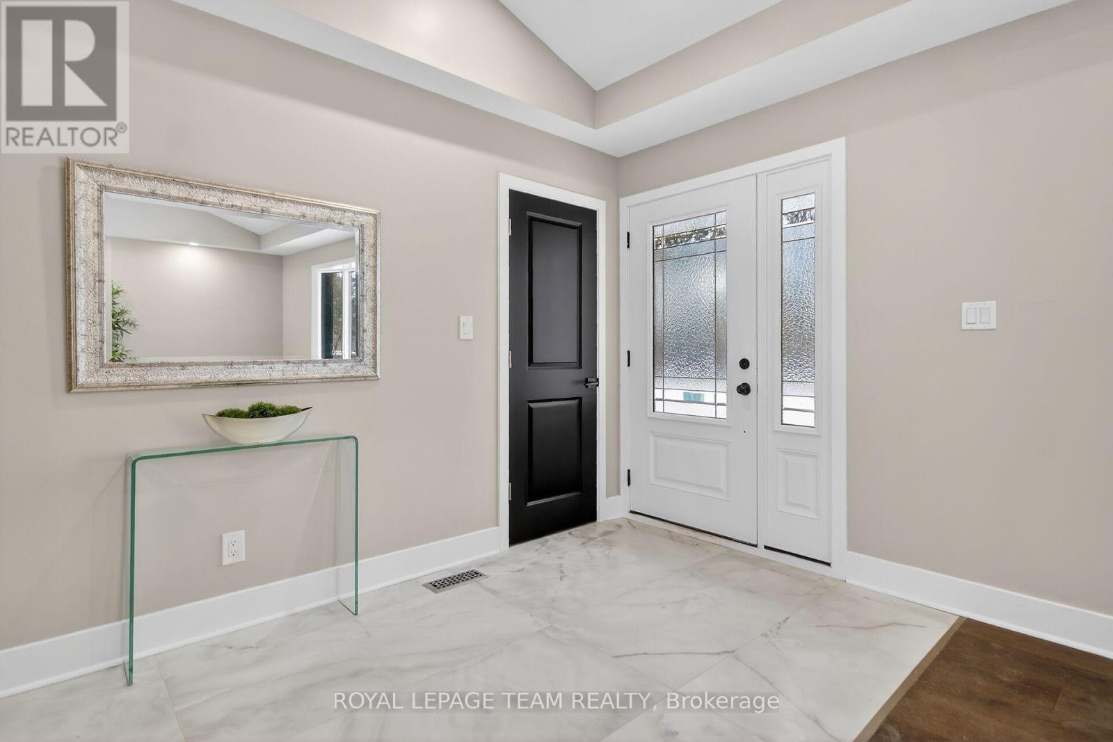6636 Marina Drive, Ottawa, Ontario  K4M 1B3 - Photo 4 - X13071958