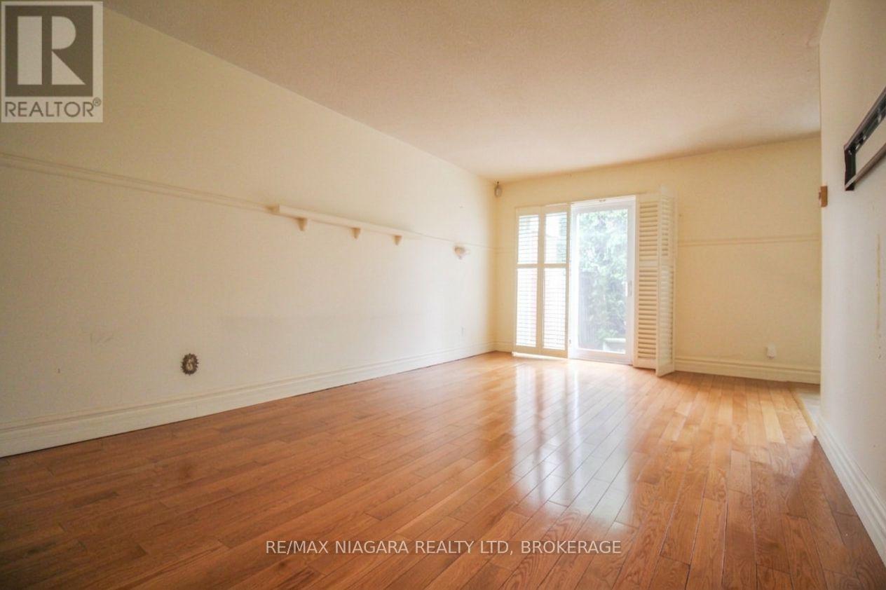 106 - 5095 Pinedale Avenue, Burlington, Ontario  L7L 5K3 - Photo 6 - W13071856