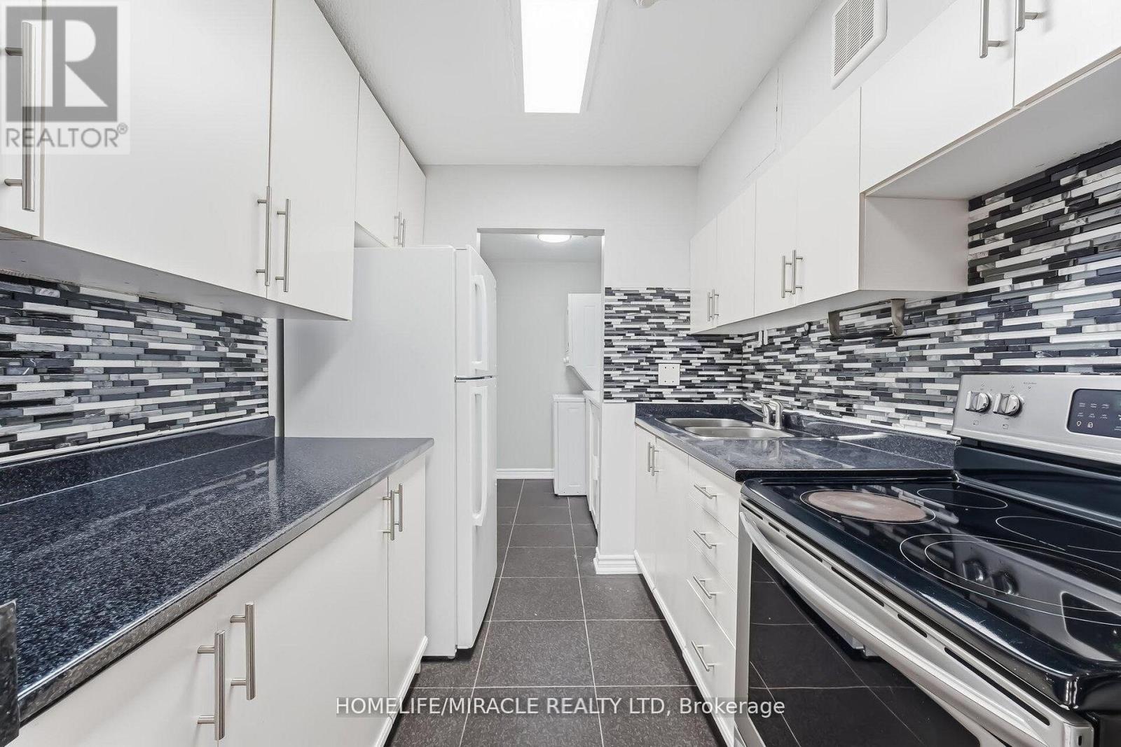 103 - 140 LING ROAD, Toronto, Ontario