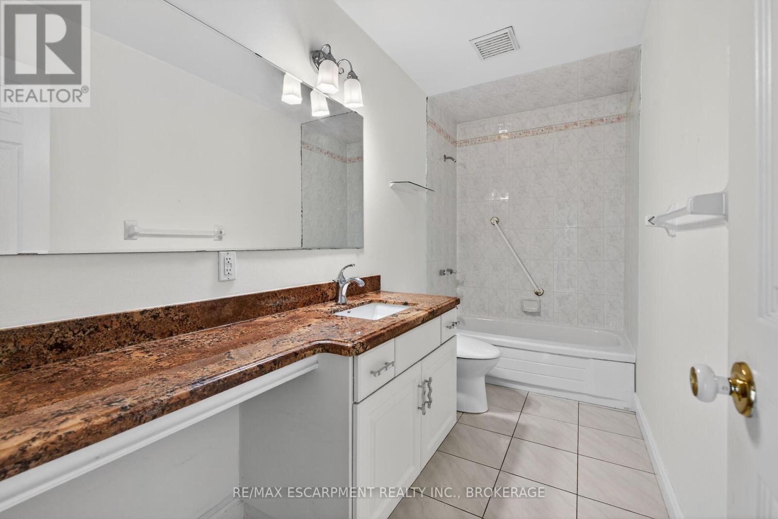5114 Mount Nemo Crescent, Burlington, Ontario  L7M 0T6 - Photo 18 - W13063060