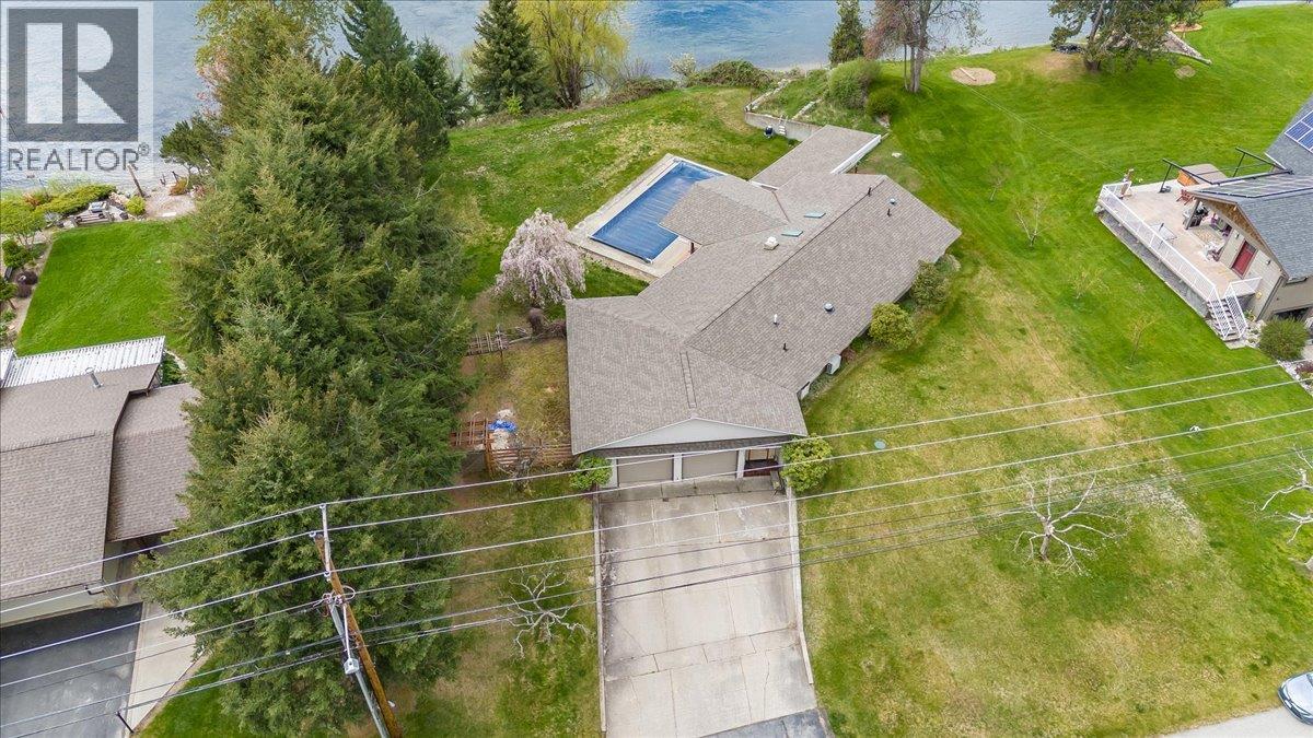 1968 Brilliant Road, Castlegar, British Columbia  V1N 4M2 - Photo 1 - 10385649