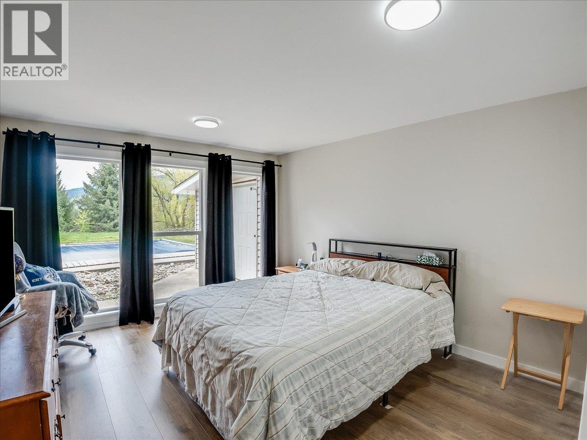 1968 Brilliant Road, Castlegar, British Columbia  V1N 4M2 - Photo 43 - 10385649