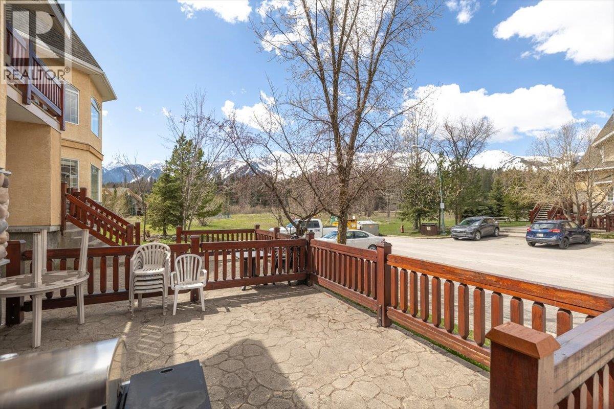 1300 Riverside Way Unit# 1304, Fernie, British Columbia  V0B 1M7 - Photo 10 - 10385441