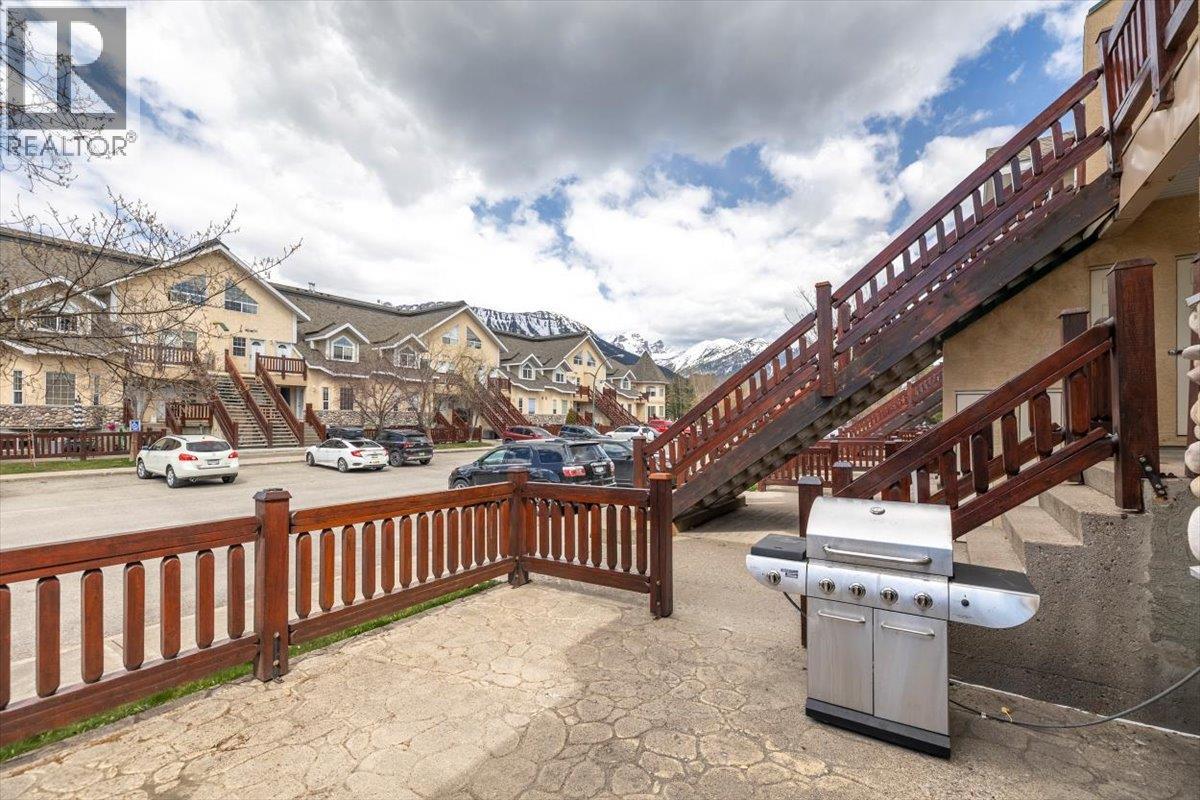 1300 Riverside Way Unit# 1304, Fernie, British Columbia  V0B 1M7 - Photo 12 - 10385441