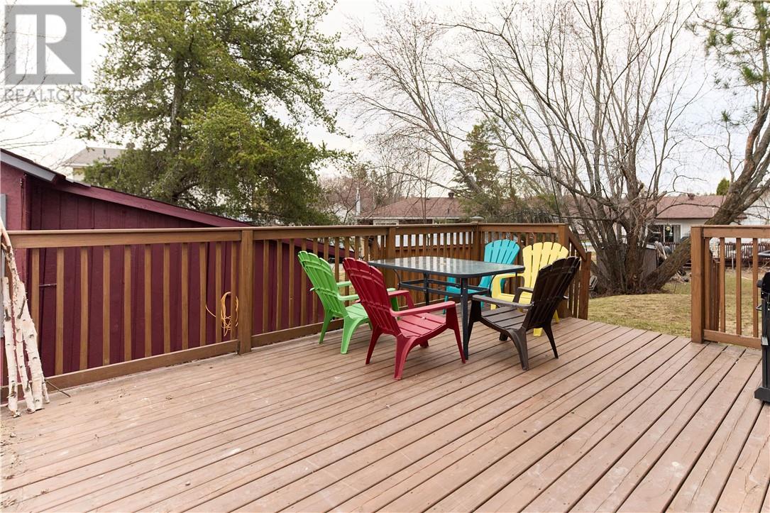 61 Third Avenue, Lively, Ontario  P3Y 1M2 - Photo 44 - 2127430