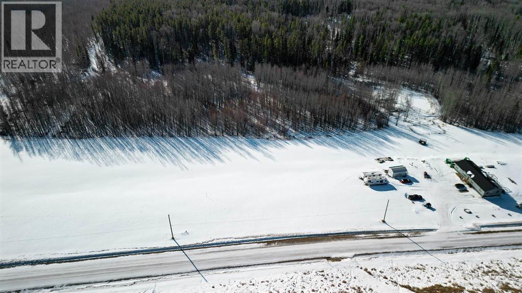 27 Rocky Mountain Road, Fort Nelson, British Columbia  V0C 1R0 - Photo 3 - R3059595