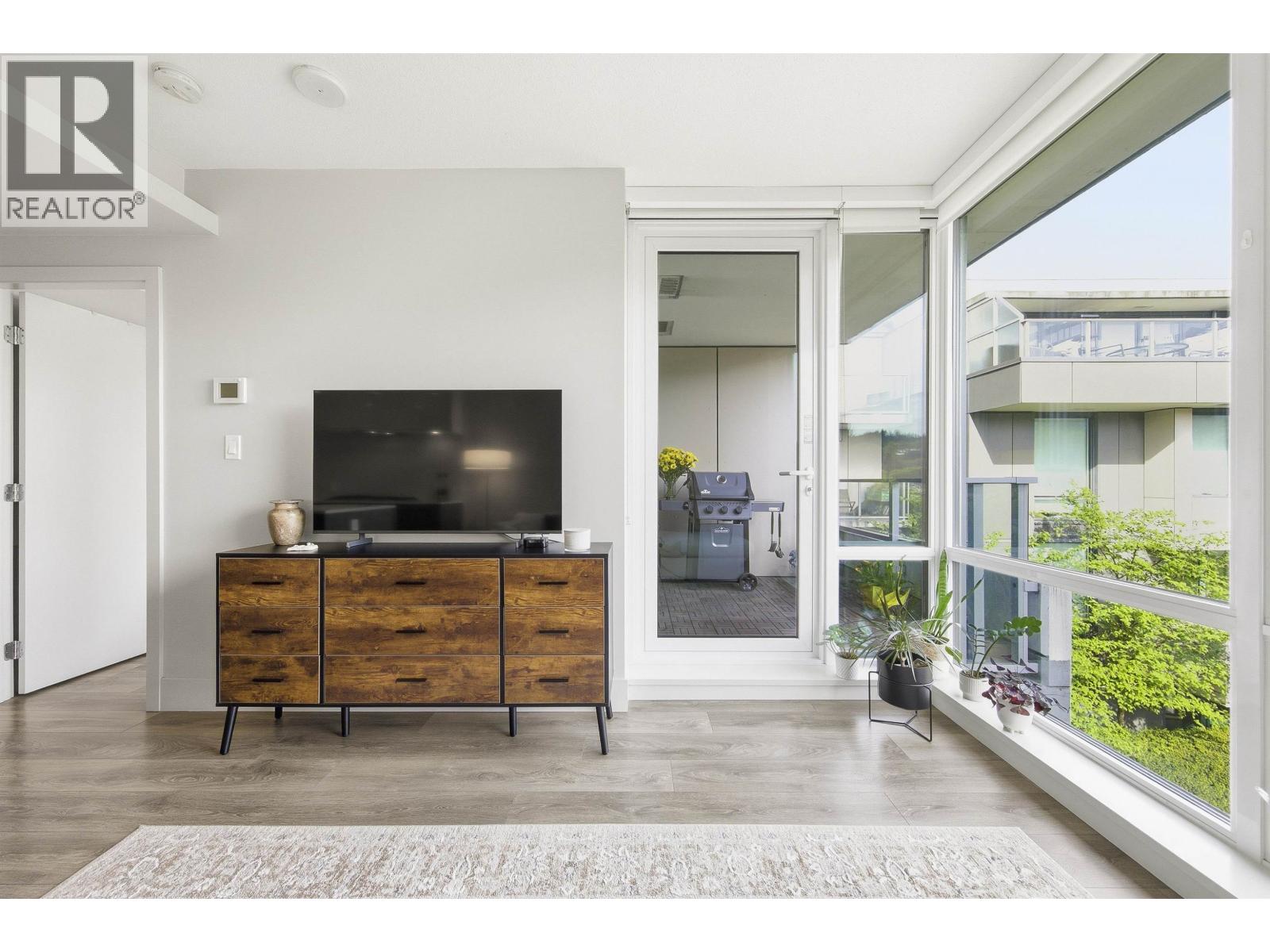 501 680 Seylynn Crescent, North Vancouver, British Columbia  V7J 0B5 - Photo 9 - R3118378