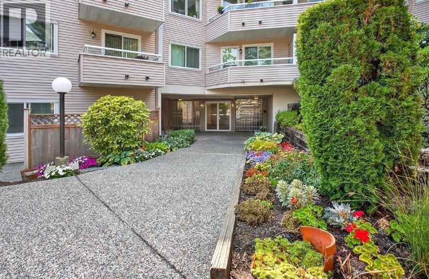 411 450 Bromley Street, Coquitlam, British Columbia  V3K 6S5 - Photo 2 - R3118405
