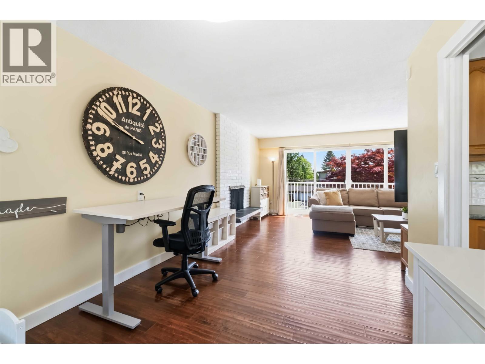 1861 Chalmers Avenue, Port Coquitlam, British Columbia  V3B 2T3 - Photo 8 - R3118393