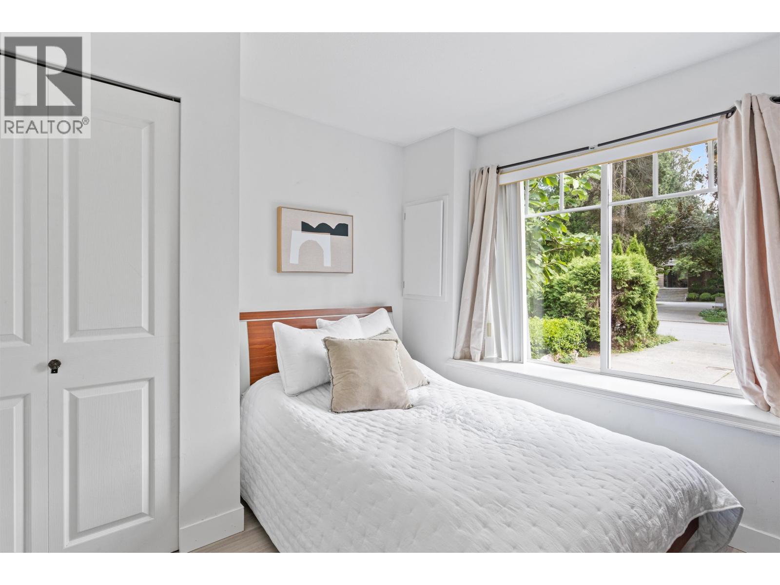 869 Seymour Boulevard, North Vancouver, British Columbia  V7J 2J7 - Photo 9 - R3118395