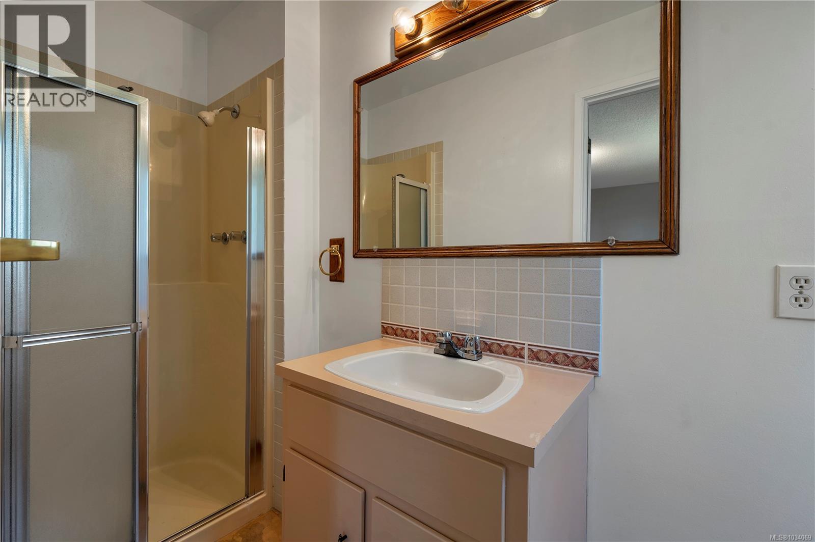 1609 Passage View Dr, Campbell River, British Columbia  V9W 6L2 - Photo 32 - 1034069
