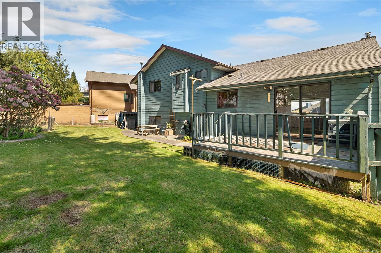 1609 Passage View Dr, Campbell River, British Columbia  V9W 6L2 - Photo 38 - 1034069