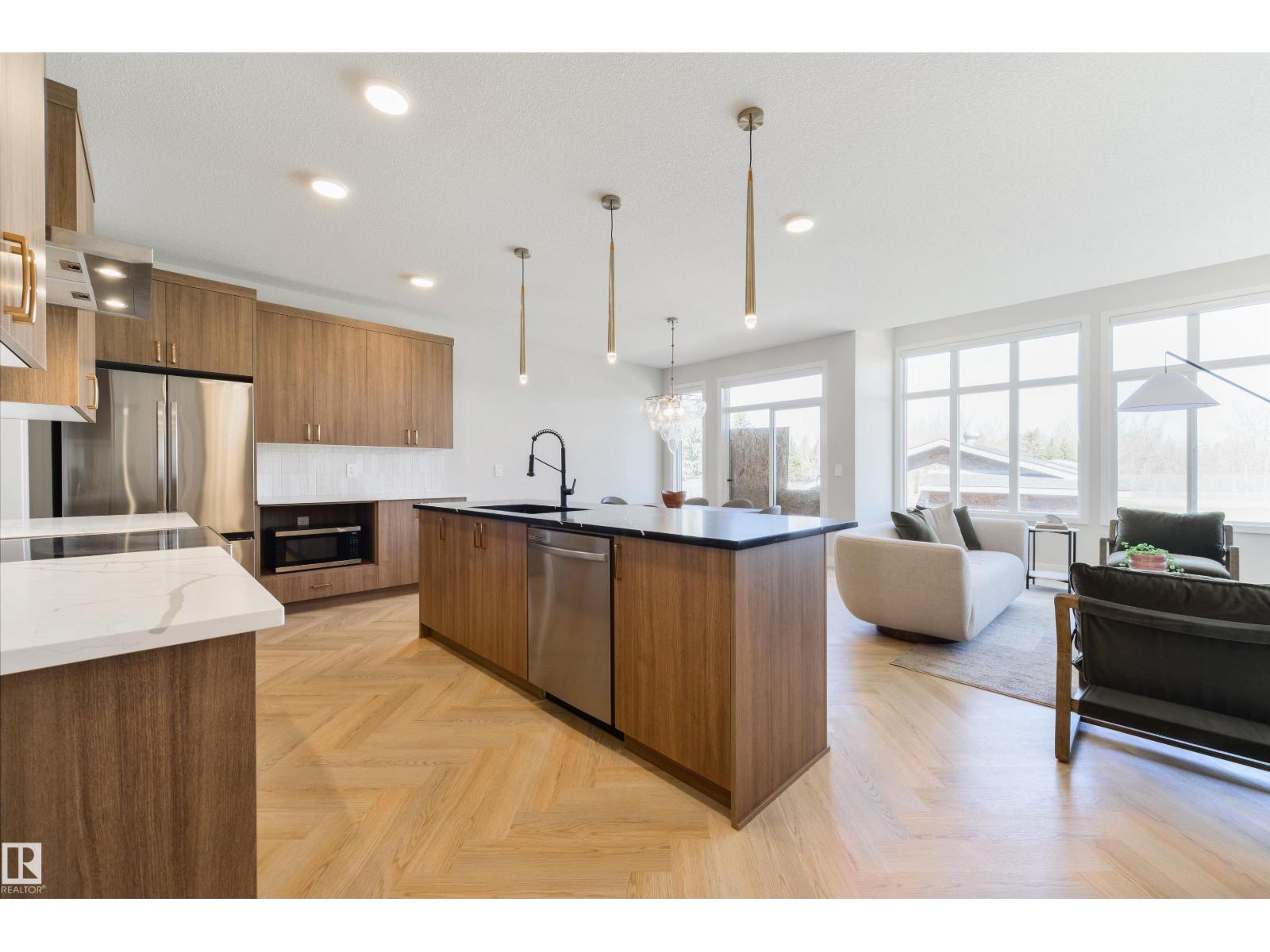 20612 43 Av Nw, Edmonton, Alberta  T6M 3E3 - Photo 4 - E4485293