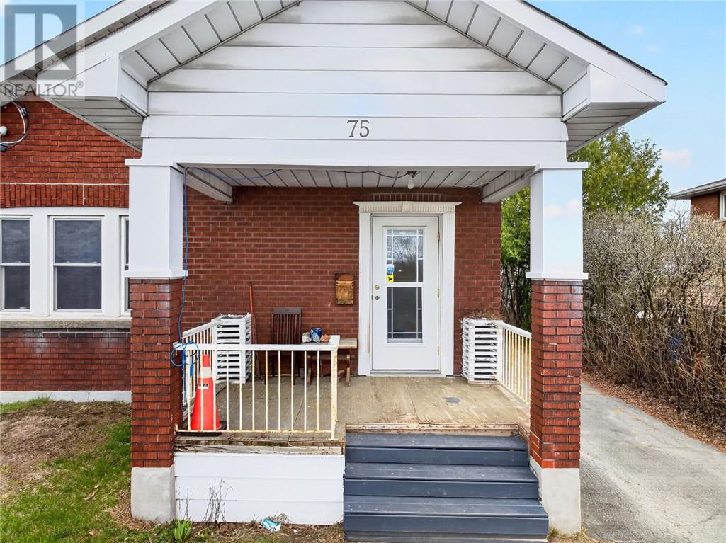 75 Regent Street, Sudbury, Ontario  P3C 4B9 - Photo 2 - 2127446